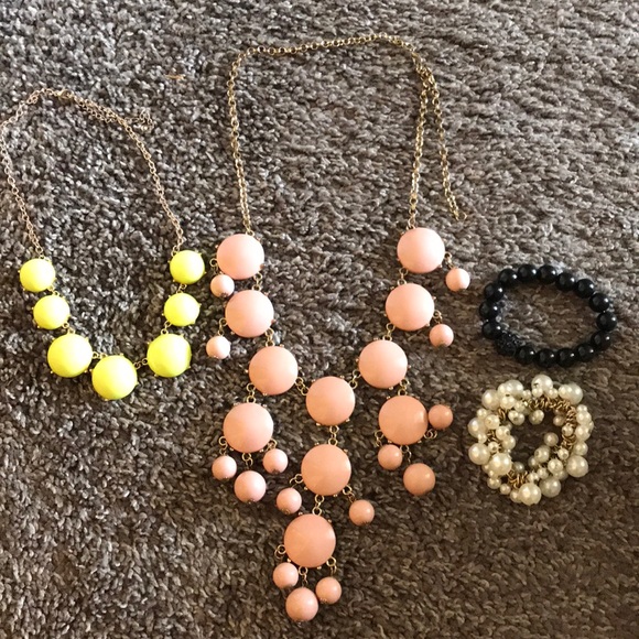 Jewelry - Picture 1 of 1